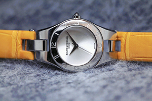 名士MOA10057手表回收 品相极佳才能打一场漂亮的“翻身仗”