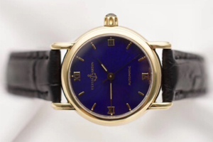 雅典鎏金系列紫色珐琅面二手表回收正常能卖多少钱