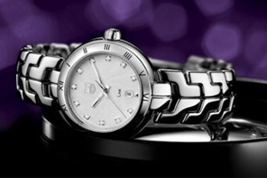 手表回收几折 泰格豪雅手表回收靠热度涨折扣