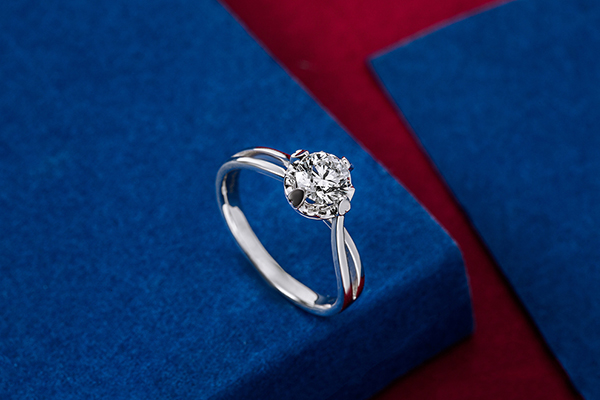 六福珠宝钻石戒指回收价位受什么影响