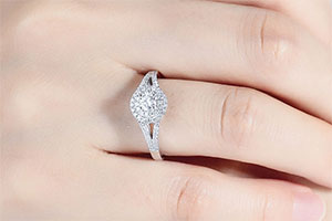 750白金钻石戒指回收多少钱一克