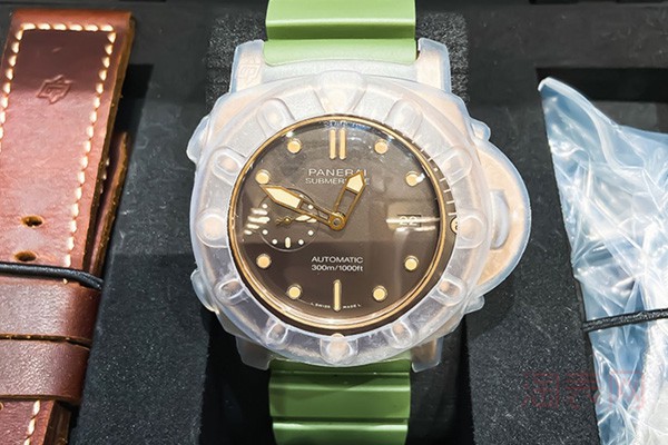 沛纳海潜行系列PAM00968二手手表