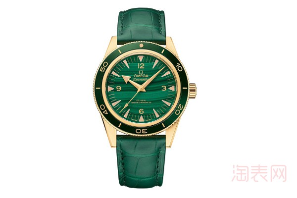 二手欧米茄海马系列绿色手表展示图
