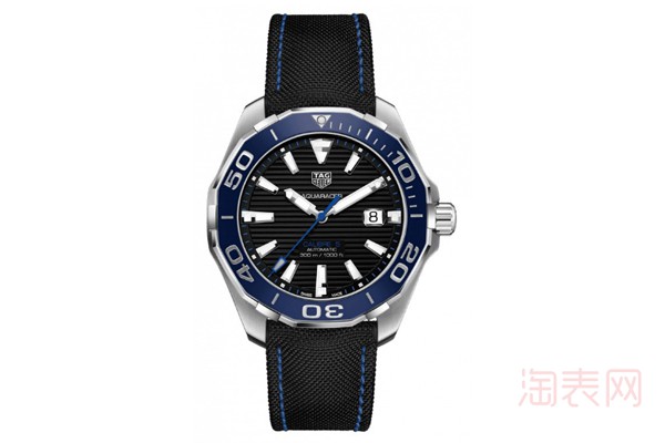 二手泰格豪雅竞潜系列精钢手表展示图