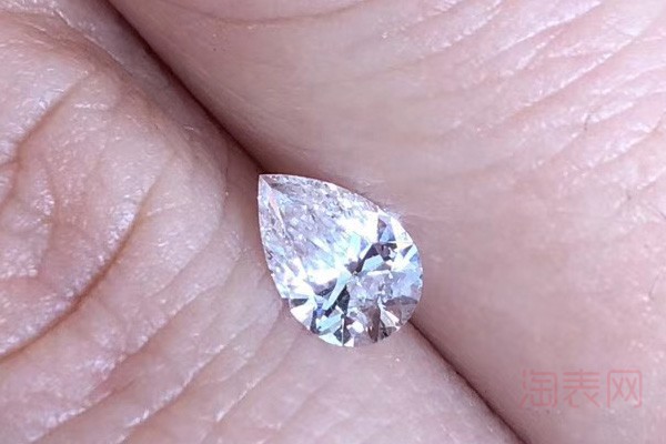 钻石回收多少钱一克 自身素质是判断的前提条件