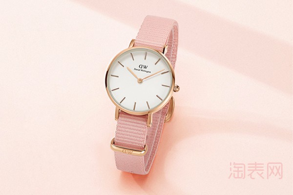 二手dw粉色玫瑰金女性手表展示图