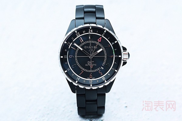 二手香奈儿J12系列黑色陶瓷手表展示图