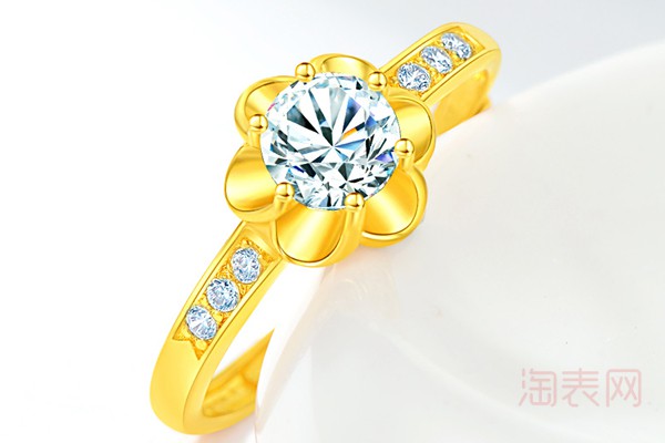 老凤祥钻石戒指可以回收值多少钱