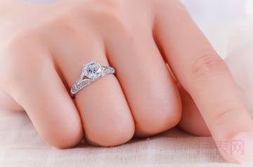 一万块的钻石戒指能卖多少钱