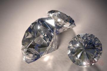 钻石回收的价钱与原价差多少
