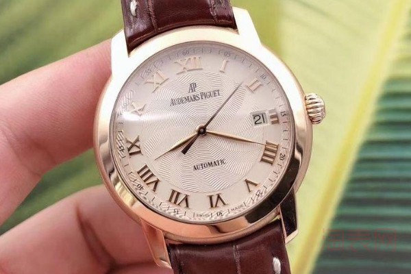 典当行可以回收二手旧手表吗