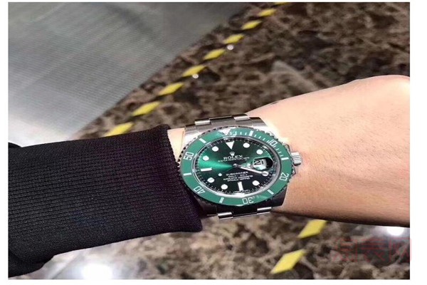 劳力士绿水鬼二手表能卖多少钱