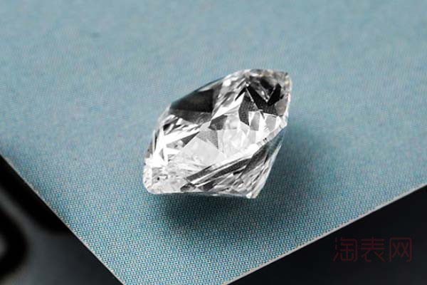 1克拉钻石在专业回收机构中怎么估价