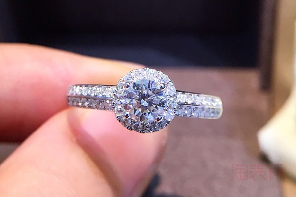 au750钻石戒指能卖多少钱
