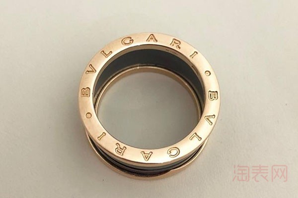 宝格丽三环黑陶瓷戒指回收能卖多少钱 