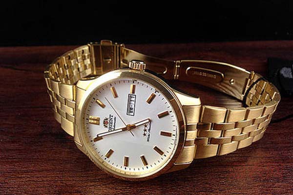 双狮二手手表回收价格真的也老越值钱吗？