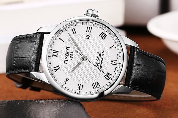 一个二手的天梭力洛克手表能卖多少钱