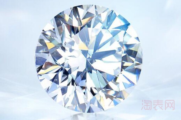 2万多钻石回收价格看钻石大小