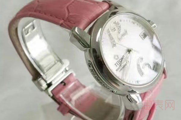 离开专柜的二手手表回收价格多少钱一个